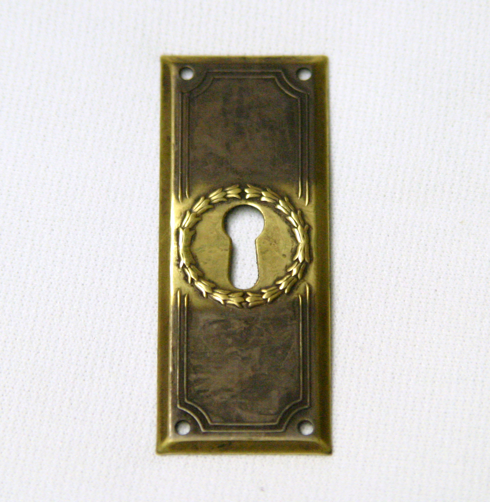 Möbelschild Messing braun